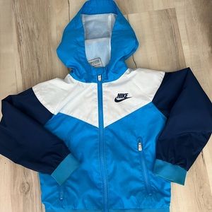 Nike windbreaker jacket